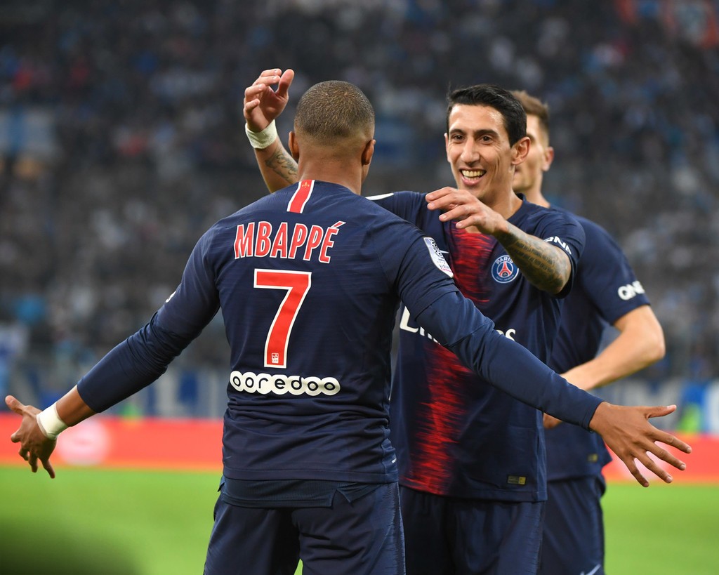 包含今夜法甲传出新动向；圣安东尼奥马刺门线救险；管理层表态：目标明确；控场能力受关注的词条